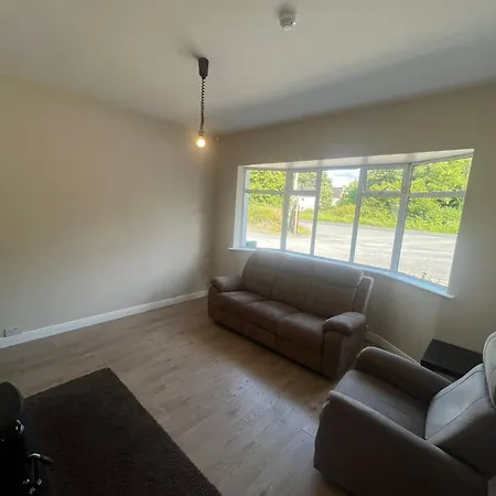 Yeats Self Catering And Bar * Galway