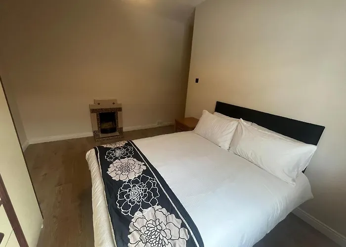 Yeats Self Catering And Bar Daire Galway